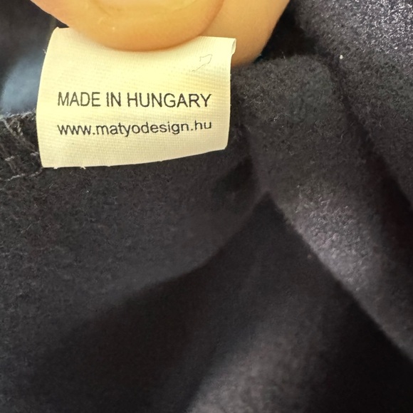 NWT Matyo Designs Handmade Cape Poncho Navy Felt Cowlneck Embrioded One Size - Picture 10 of 10